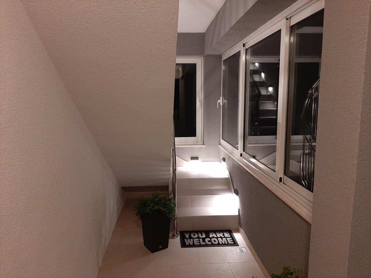 Deluxe Apartman Korina & Ramona Задар Екстериор снимка